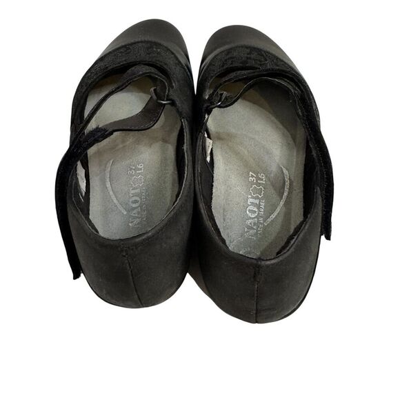 Naot Mary Jane Shoes Womens Size 37 Black Leather Velour Strap Comfort Walking - Picture 5 of 7
